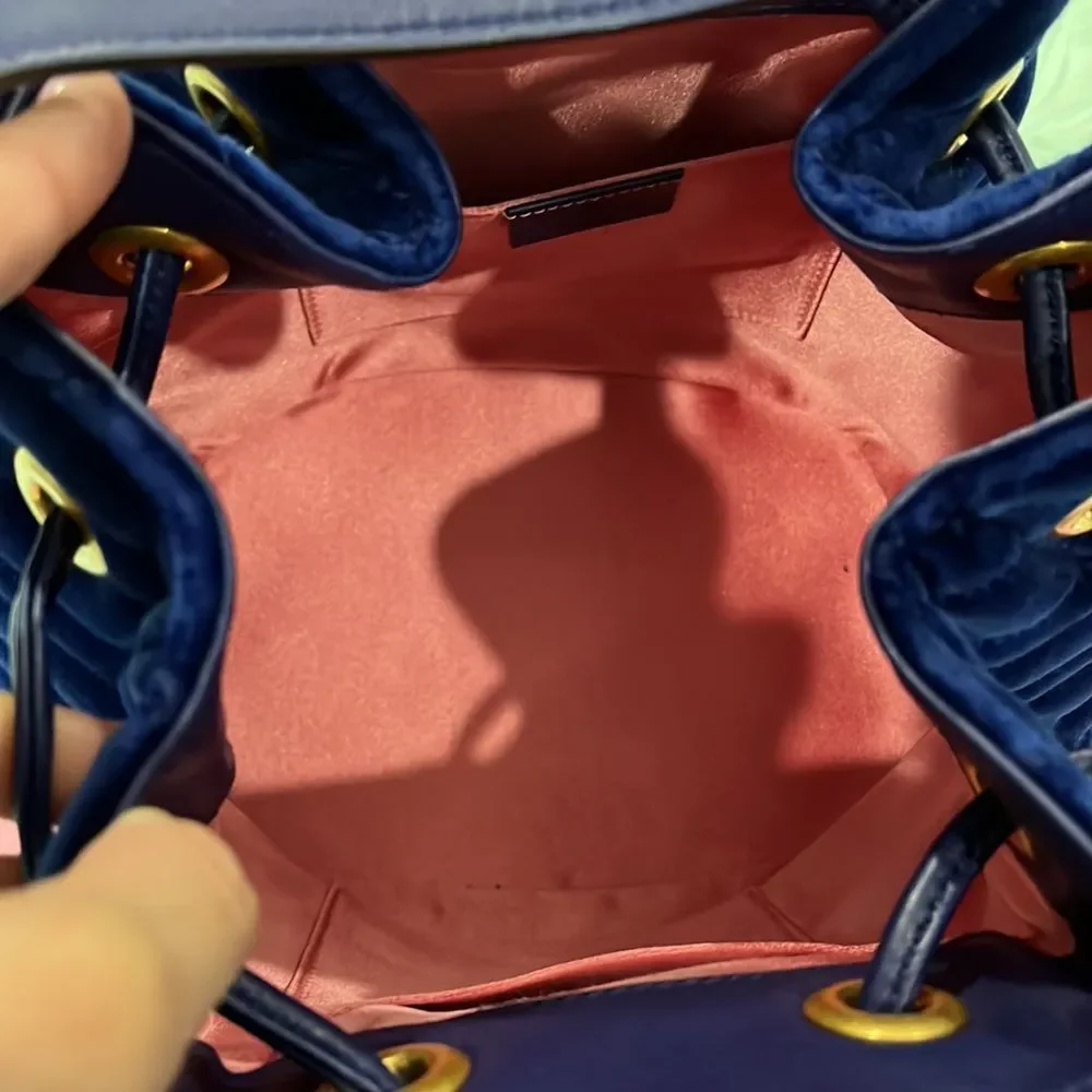 ❤️SOLD❤️Gucci bucket bag - Picture 3 of 12